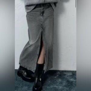 ZARA TRF LONG DENIM SKIRT